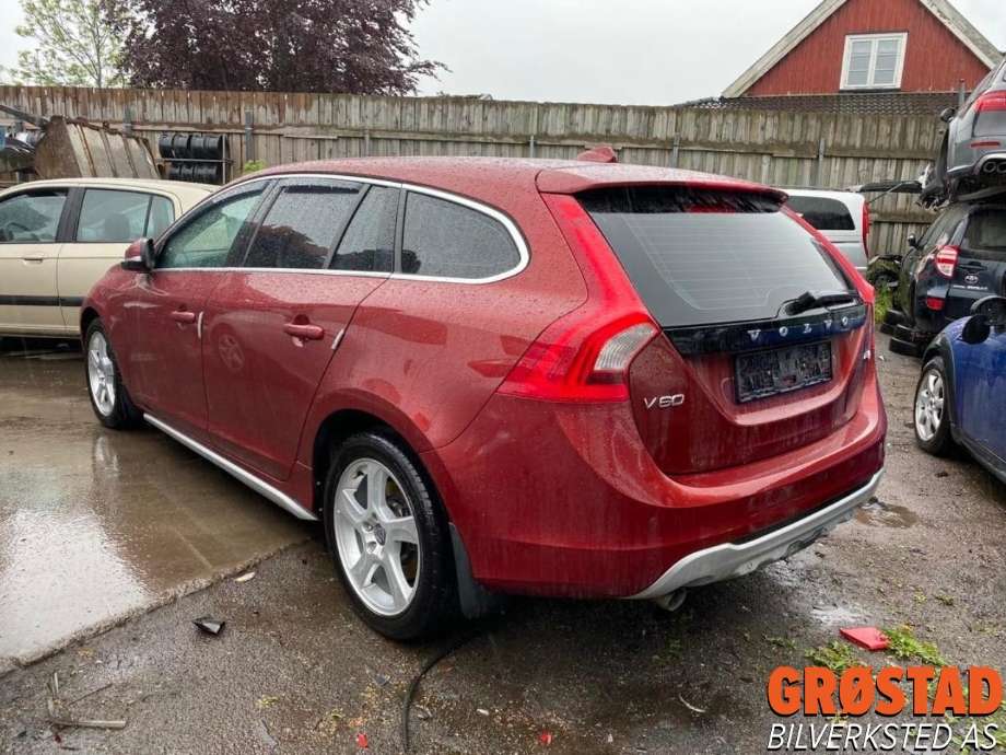 Volvo V60 2010-2013 (Type I, Fase 1) , Motorkode: , Girkassekode: 