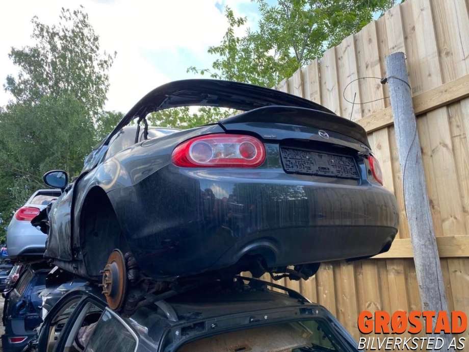 Mazda MX-5 2006-2015 (Type III) , Motorkode: L8, Girkassekode: