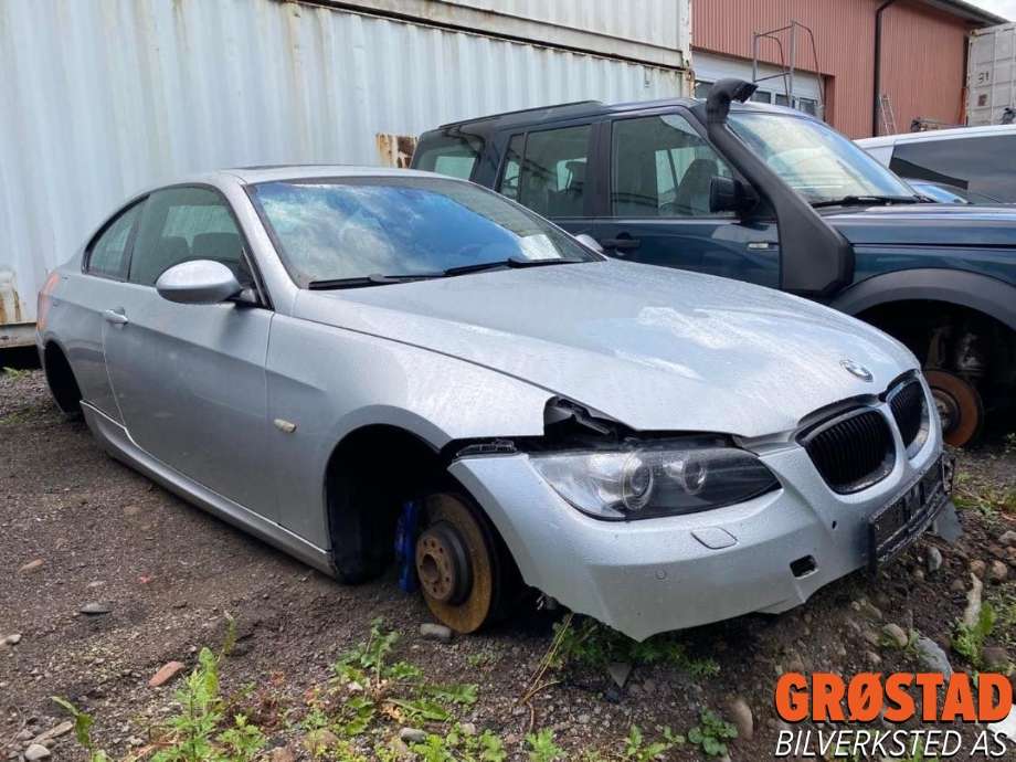 BMW 3-Serie 2005-2011 (E90/E91/E92/E93) (E90/E91/E92/E93), Motorkode: N54B30A, Girkassekode: 
