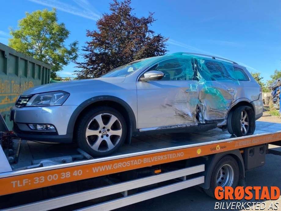 VW Passat 2011-2015 (B7) (B7), Motorkode: CFFB, Girkassekode: MKH