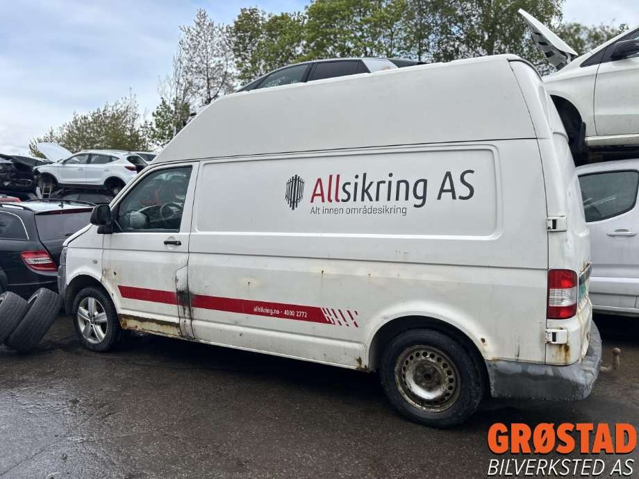 VW Transporter / Caravelle 2009-2015 (Fase 2) (T5) (T5), Motorkode: CAAD, Girkassekode: MAG