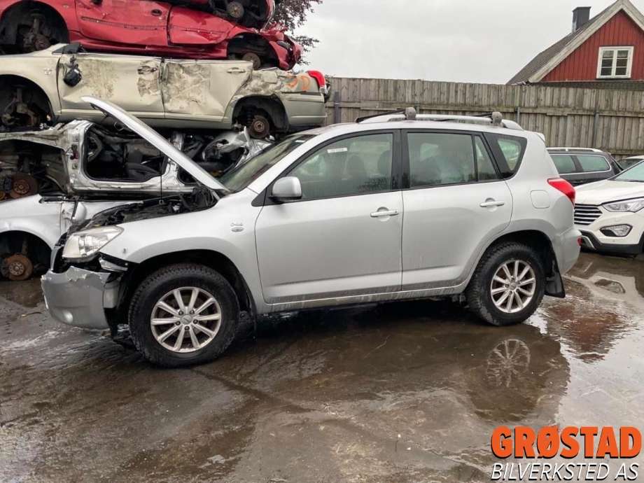 Toyota RAV4 2006-2009 (Type III, Fase 1) , Motorkode: 2AD-FTV|DPF, Girkassekode: