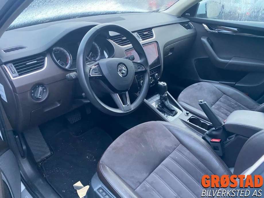 Škoda Octavia 2017-2020 (Type III, Fase 2) , Motorkode: DCYA, Girkassekode: SKY