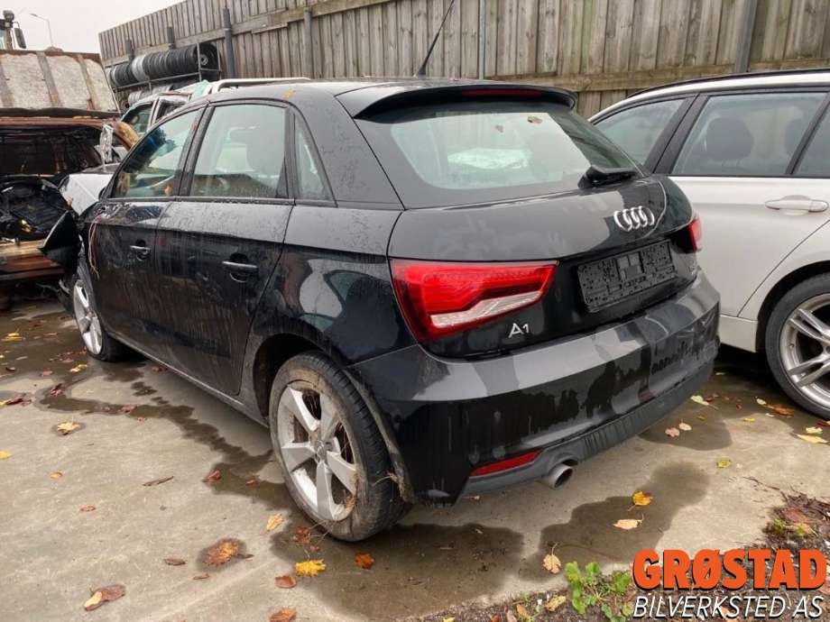 Audi A1 2015-2018 (Type I, Fase 2) , Motorkode: CHZB, Girkassekode: SMJ