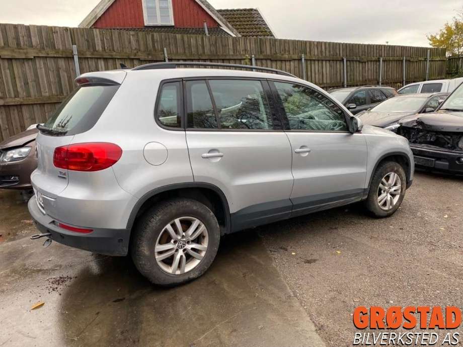 VW Tiguan 2011-2016 (Type I, Fase 2) , Motorkode: CFFD, Girkassekode: NFZ