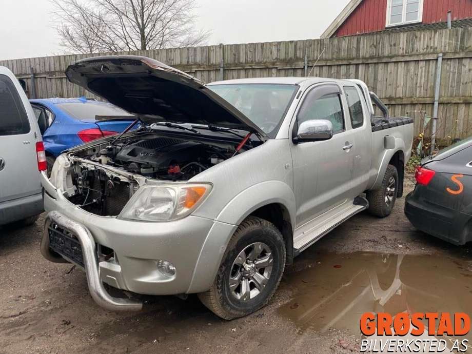 Toyota Hilux 2006-2011 , Motorkode: 2KD-FTV, Girkassekode: 