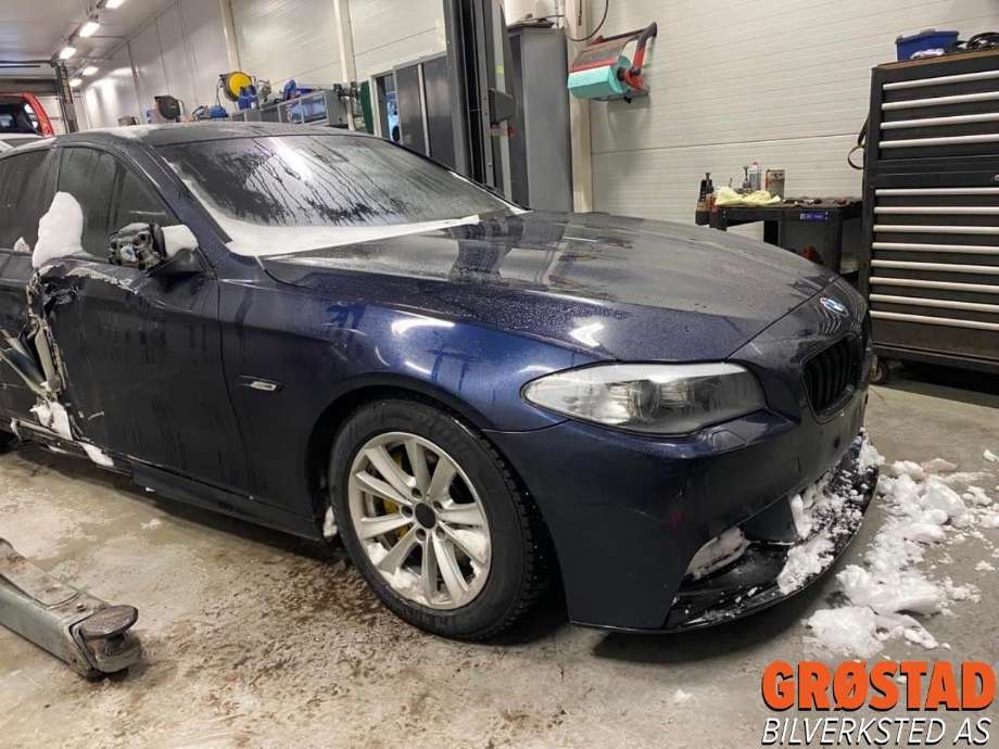 BMW 5-Serie 2010-2017 (F10/F11) (F10/F11), Motorkode: N57D30A, Girkassekode: