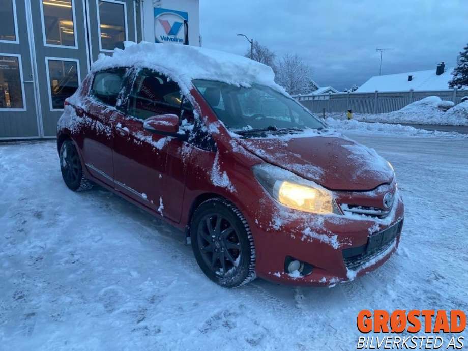 Toyota Yaris 2012-2014 (Type III, Fase 1) , Motorkode: 1NR-FE, Girkassekode: 