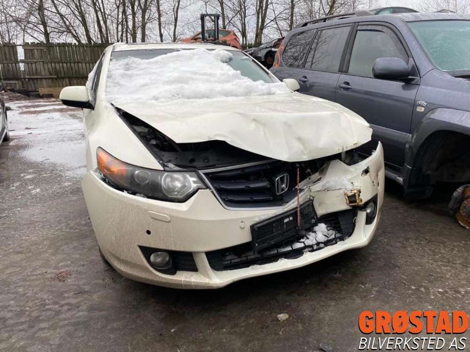 Honda Accord 2008-2015 (Type VIII) , Motorkode: R20A3, Girkassekode: 