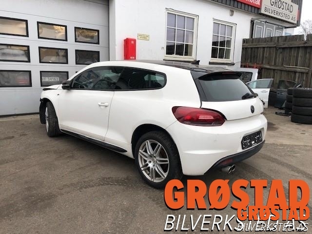 VW Scirocco 2008-2013 , Motorkode: CAXA, Girkassekode: LHY