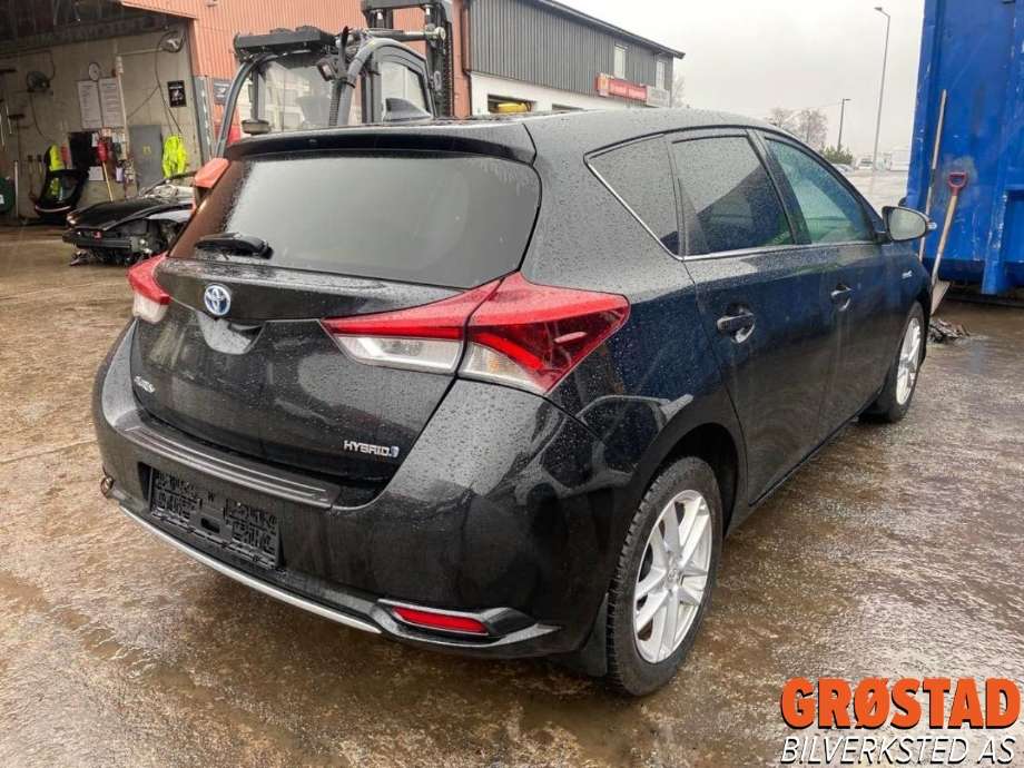 Toyota Auris 2015-2019 (Type II, Fase 2) , Motorkode: 2ZR-FXE, Girkassekode: 