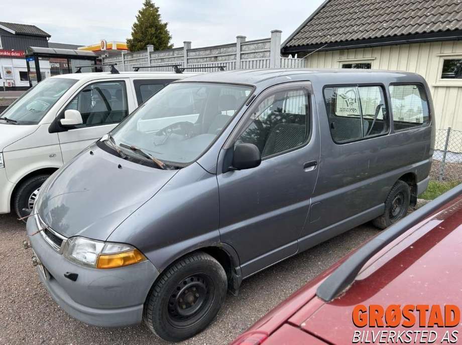 Toyota Hiace 1996-2001 (Fase 1) , Motorkode: 2L-T, Girkassekode: 