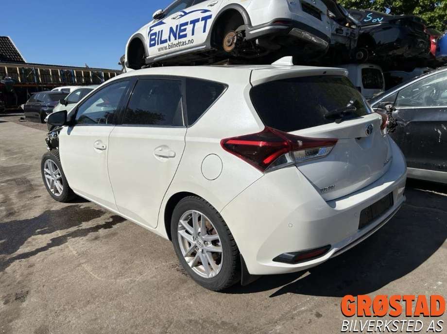 Toyota Auris 2015-2019 (Type II, Fase 2) , Motorkode: 2ZR-FXE, Girkassekode: