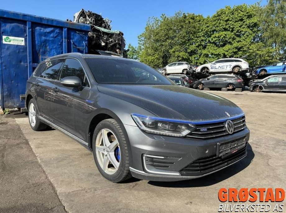 VW Passat 2015-2019 (Fase 1) (B8) (B8), Motorkode: CUKC, Girkassekode: SCB