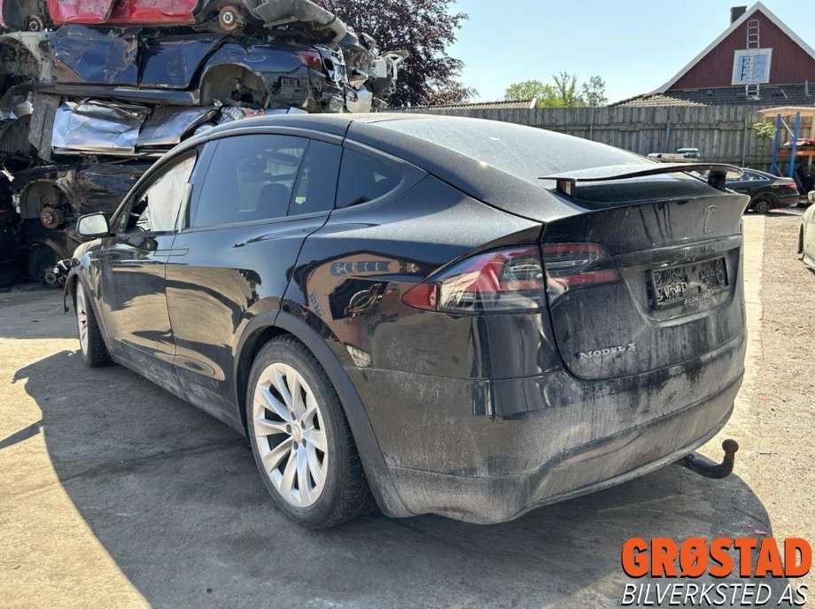 Tesla Model X 2016-->> , Motorkode: L2S|L2S, Girkassekode: