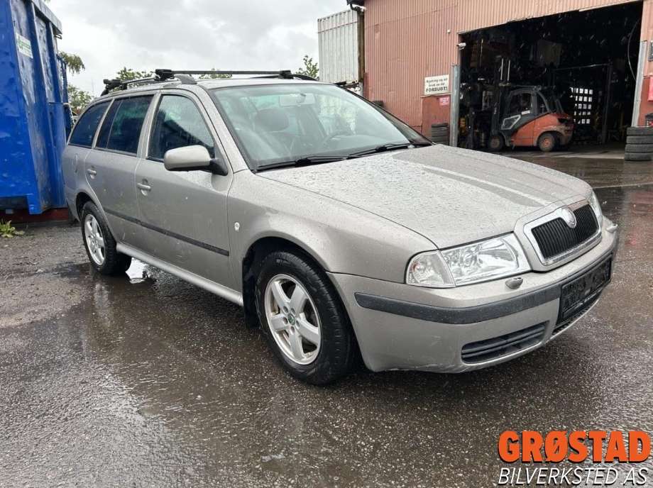 Škoda Octavia 2000-2004 (Type I, Fase 2) , Motorkode: AXR, Girkassekode: 