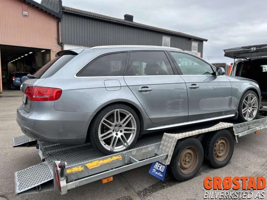 Audi A4 2007-2014 (Type IV) (B8) (B8), Motorkode: CDHB, Girkassekode: LKS