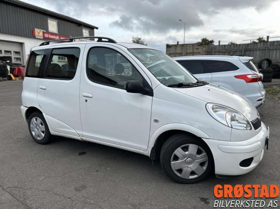Toyota Yaris Verso 1999-2007 , Motorkode: , Girkassekode: