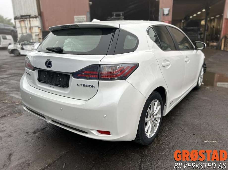 Lexus CT 2010-2020 , Motorkode: 2ZR-FXE, Girkassekode: 