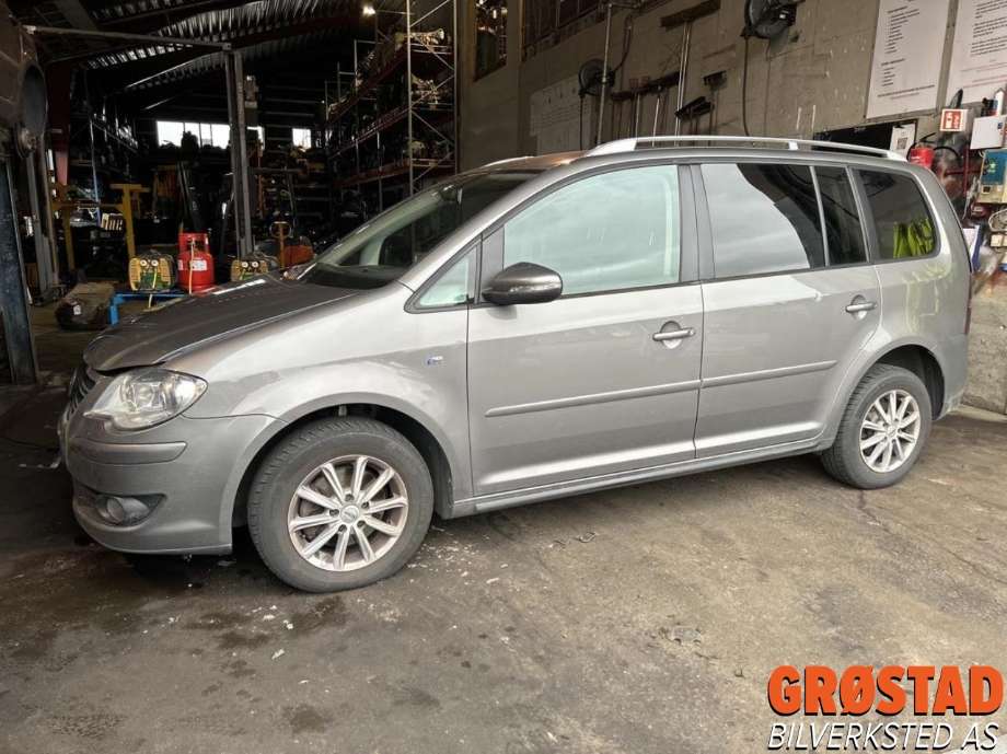 VW Touran 2007-2010 (Type I, Fase 2) , Motorkode: BLS, Girkassekode: 