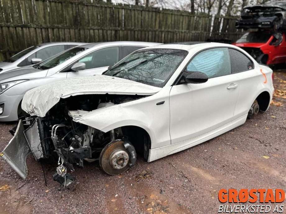 BMW 1-Serie 2004-2011 (E81/E82/E87/E88) (E81/E82/E87/E88), Motorkode: N54B30A, Girkassekode: