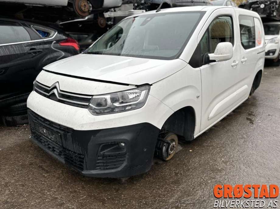 Citroën Berlingo 2019-->> (Type III) , Motorkode: YHY, Girkassekode: