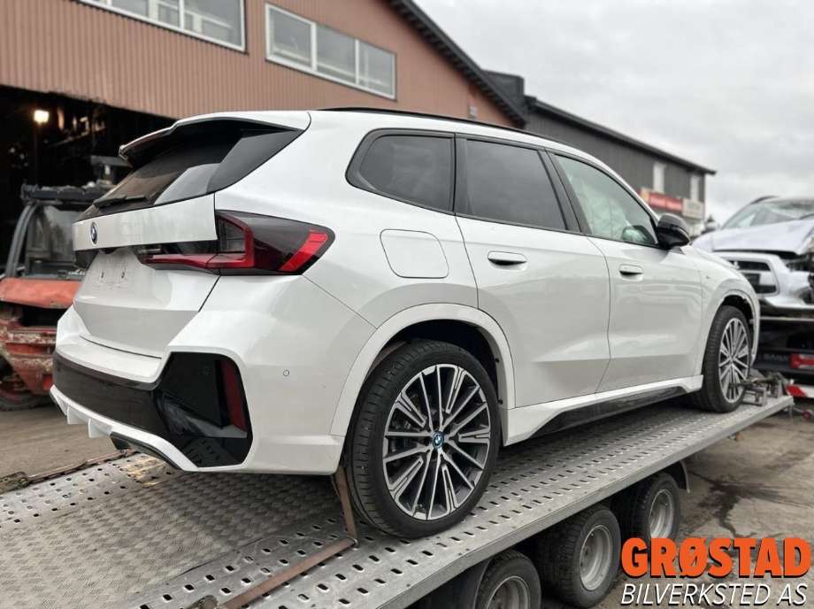 BMW iX1 2023-->> (U11) (U11), Motorkode: HB0001N0|HB0002N0, Girkassekode: