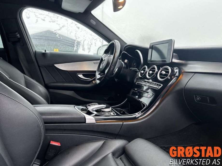 Mercedes C-Klasse 2014-2018 (Fase 1) (W205) (W205), Motorkode: 274910, Girkassekode: 