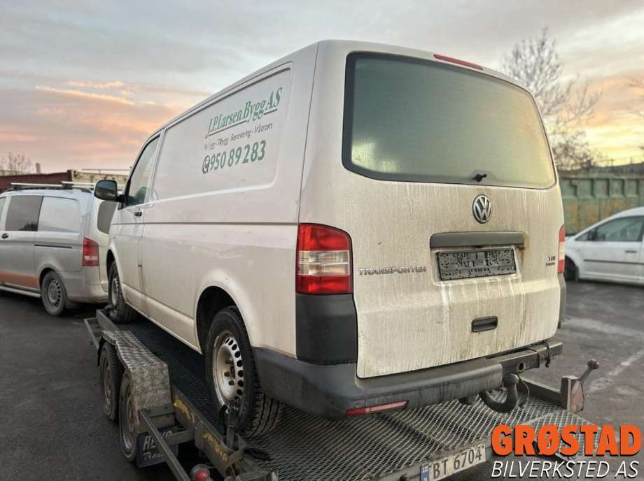 VW Transporter / Caravelle 2009-2015 (Fase 2) (T5) (T5), Motorkode: CFCA, Girkassekode: NZR