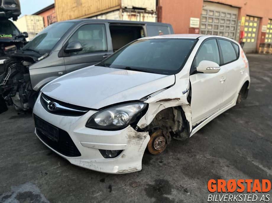 Hyundai i30 2007-2012 (Type I) , Motorkode: D4FB-5IW, Girkassekode: 