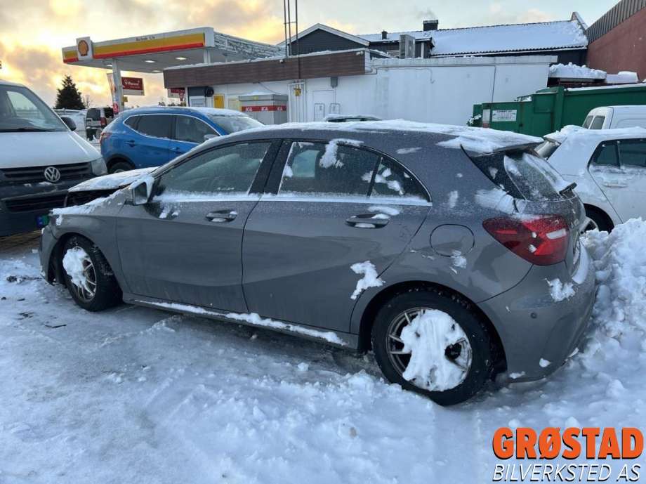 Mercedes A-Klasse 2012-2018 (W176) (W176), Motorkode: 270910, Girkassekode: