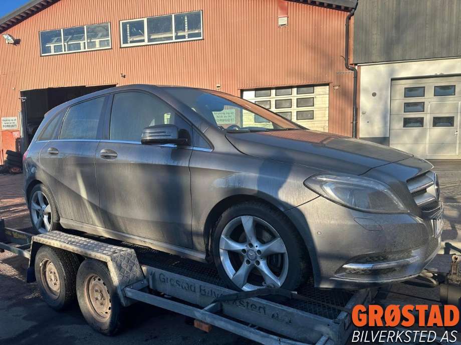 Mercedes B-Klasse 2011-2018 (W246) (W246), Motorkode: 270910, Girkassekode: 