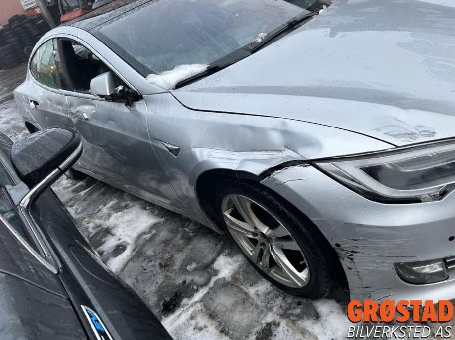 Tesla Model S 2016-2021 (Fase 2) , Motorkode: L2S|L2S, Girkassekode: 