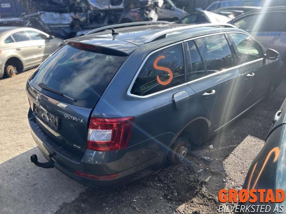 Škoda Octavia 2013-2016 (Type III, Fase 1) , Motorkode: CXX, Girkassekode: MRV