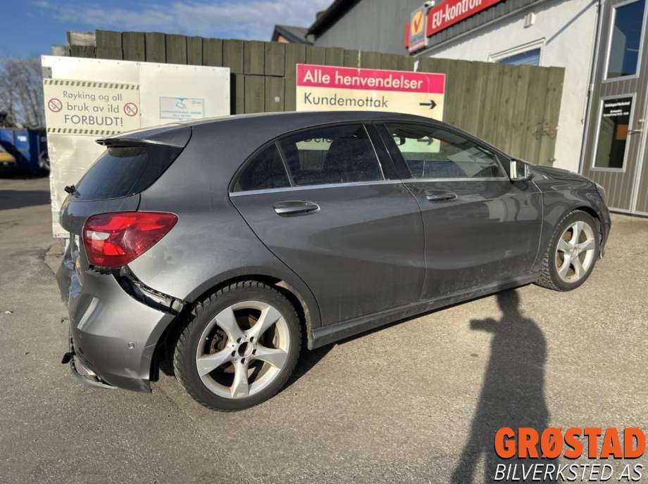 Mercedes A-Klasse 2012-2018 (W176) (W176), Motorkode: 270910, Girkassekode: 