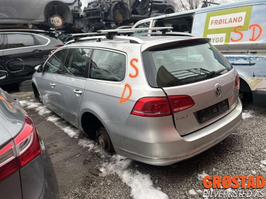 VW Passat 2011-2015 (B7) (B7), Motorkode: CAXA, Girkassekode: LNY