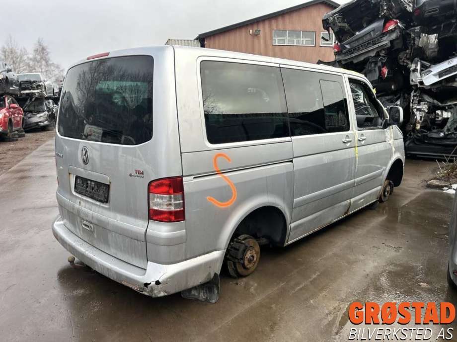 VW Transporter / Caravelle 2003-2009 (Fase 1) (T5) (T5), Motorkode: BPC, Girkassekode: KLF