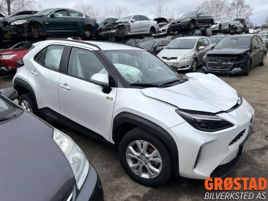 Toyota Yaris Cross (SUV) 2021-->> , Motorkode: M15A, Girkassekode: 