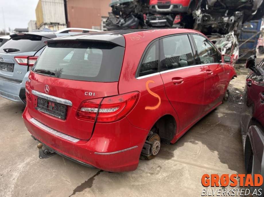 Mercedes B-Klasse 2011-2018 (W246) (W246), Motorkode: 651901, Girkassekode: