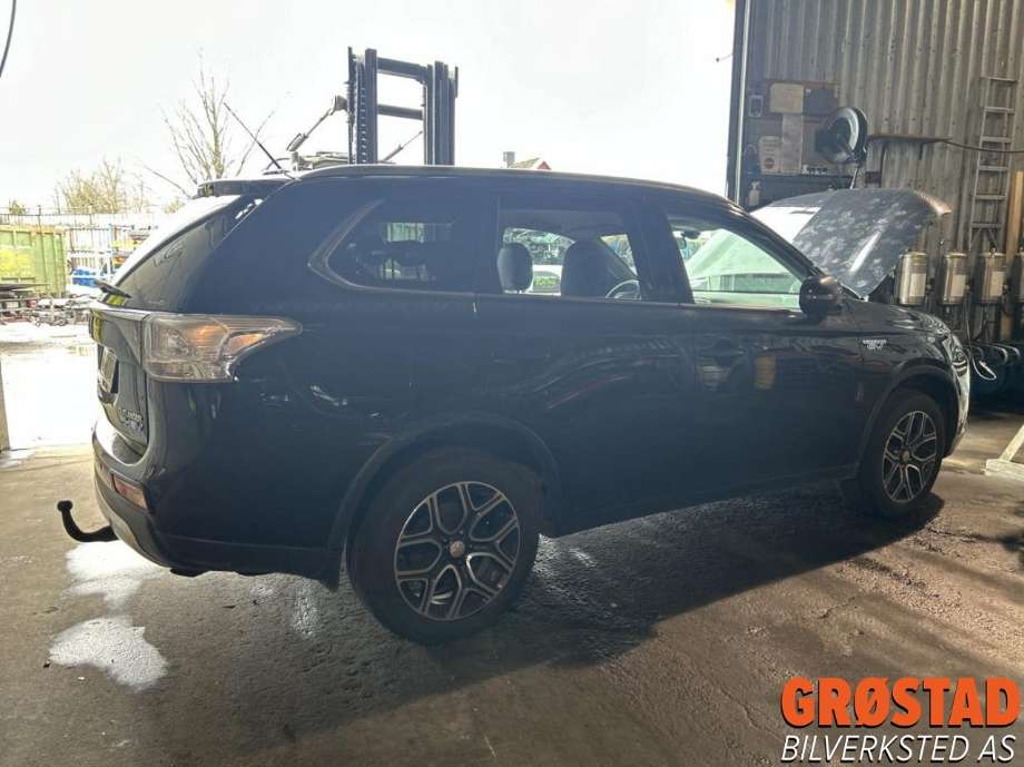 Mitsubishi Outlander 2012-2015 (Type III, Fase 1) , Motorkode: 4B11|S61, Girkassekode: 
