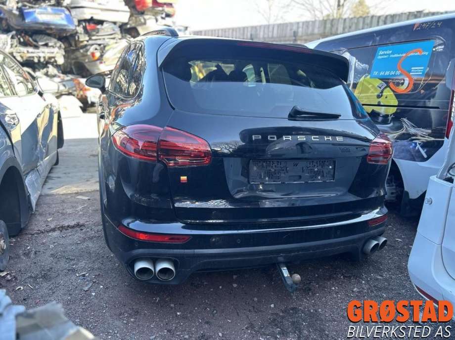 Porsche Cayenne 2010-2017 (92A) (92A), Motorkode: CVVC, Girkassekode: A5904