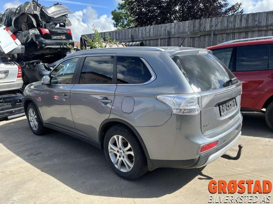 Mitsubishi Outlander 2012-2015 (Type III, Fase 1) , Motorkode: 4B11|S61, Girkassekode: