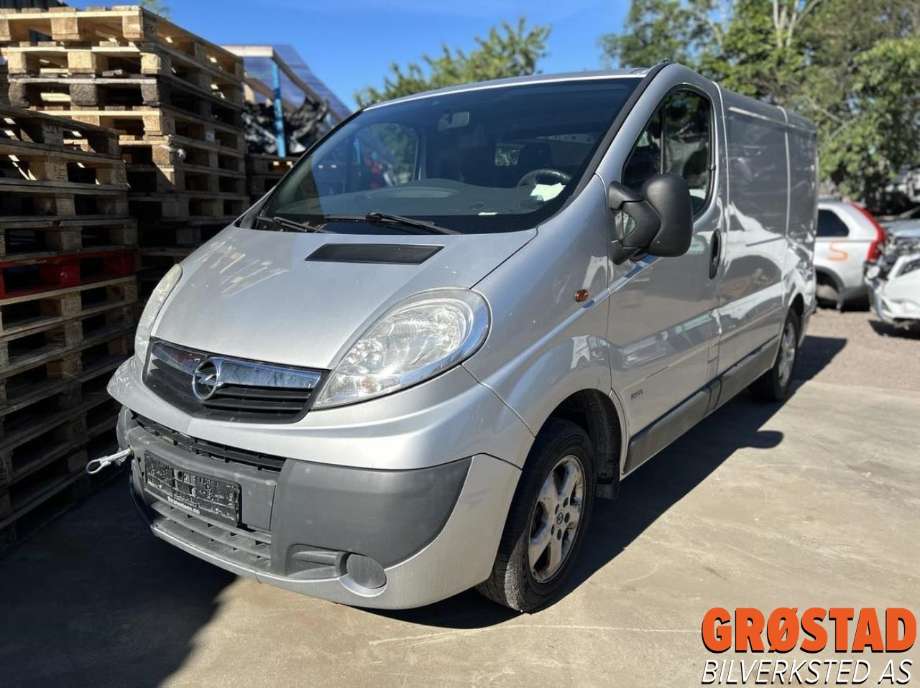 Opel Vivaro A 2006-2014 , Motorkode: M9R F6, Girkassekode: