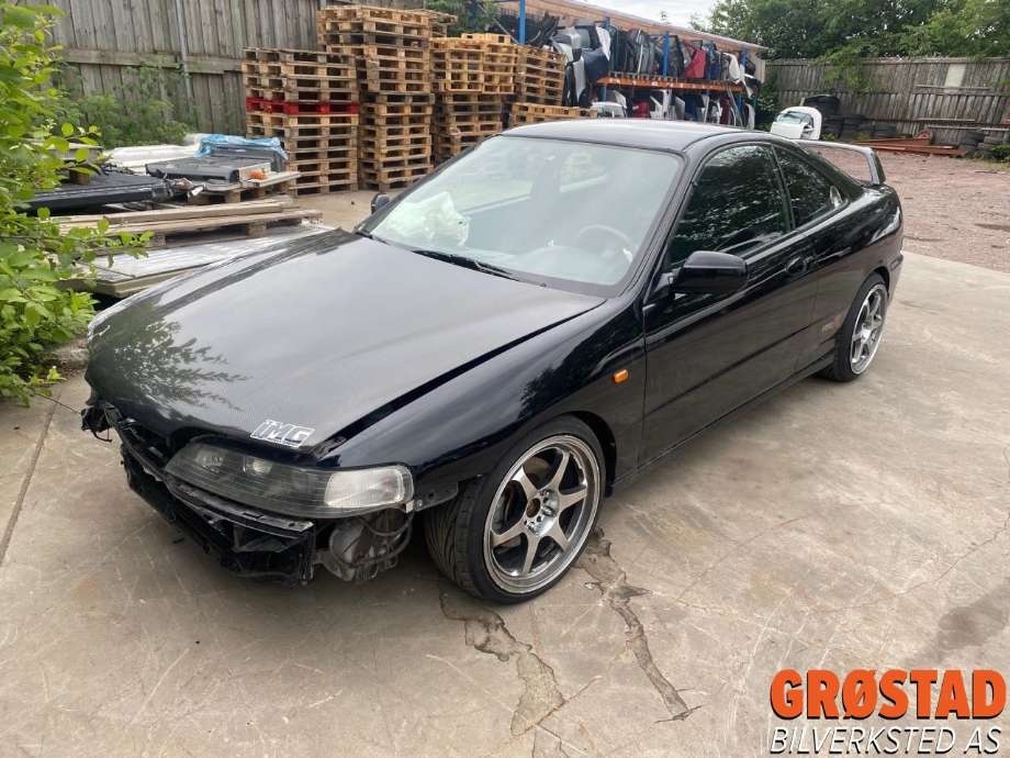 Honda Integra 1998-2000 , Motorkode: B18C6, Girkassekode: 