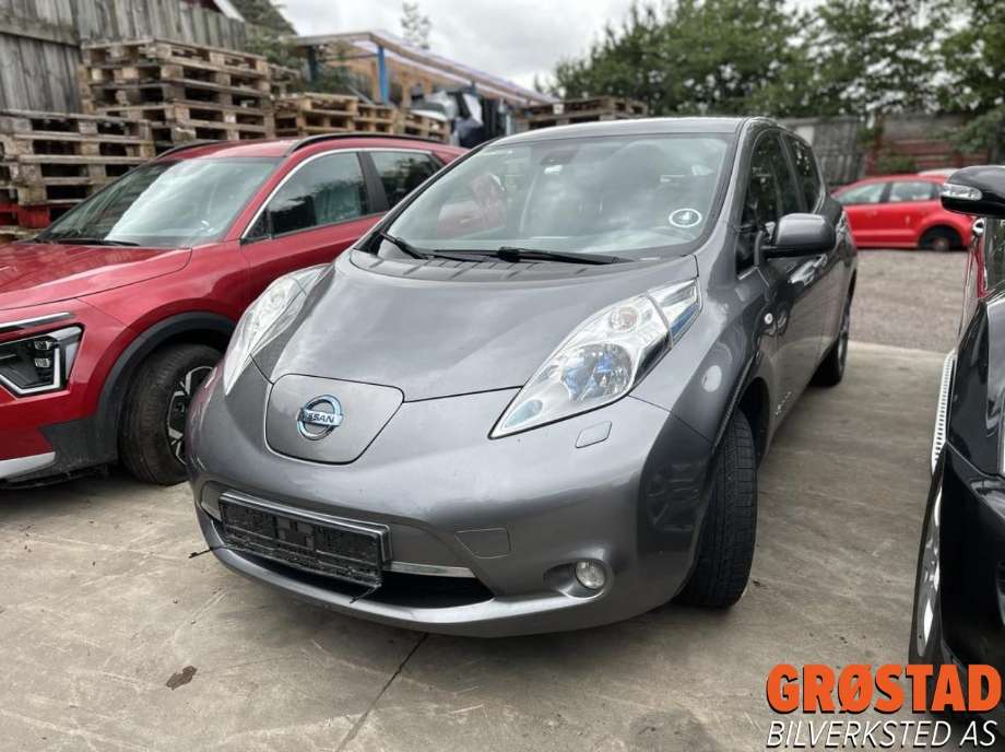 Nissan Leaf 2011-2017 (Type I) , Motorkode: EM57, Girkassekode: 