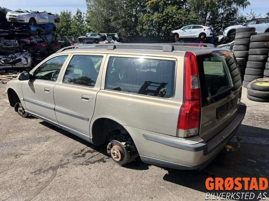 Volvo V70 2000-2004 (Type II, Fase 1) , Motorkode: B5244T3, Girkassekode: 