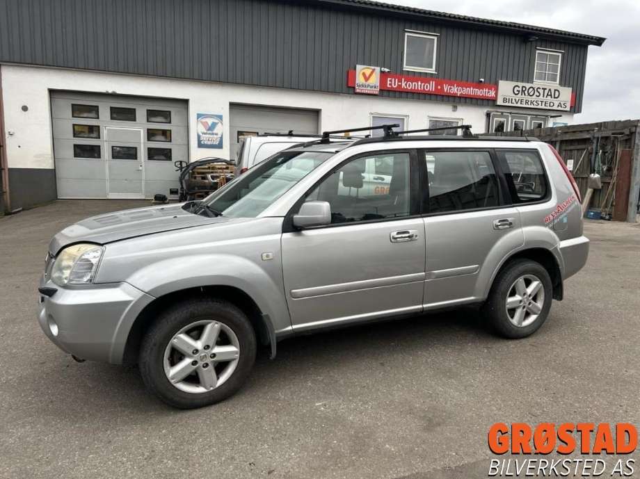 Nissan X-Trail 2002-2007 (T30) (T30), Motorkode: QR25, Girkassekode: 