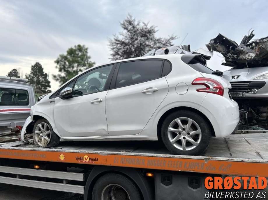 Peugeot 208 2012-2019 (Type I) , Motorkode: HMZ, Girkassekode: 