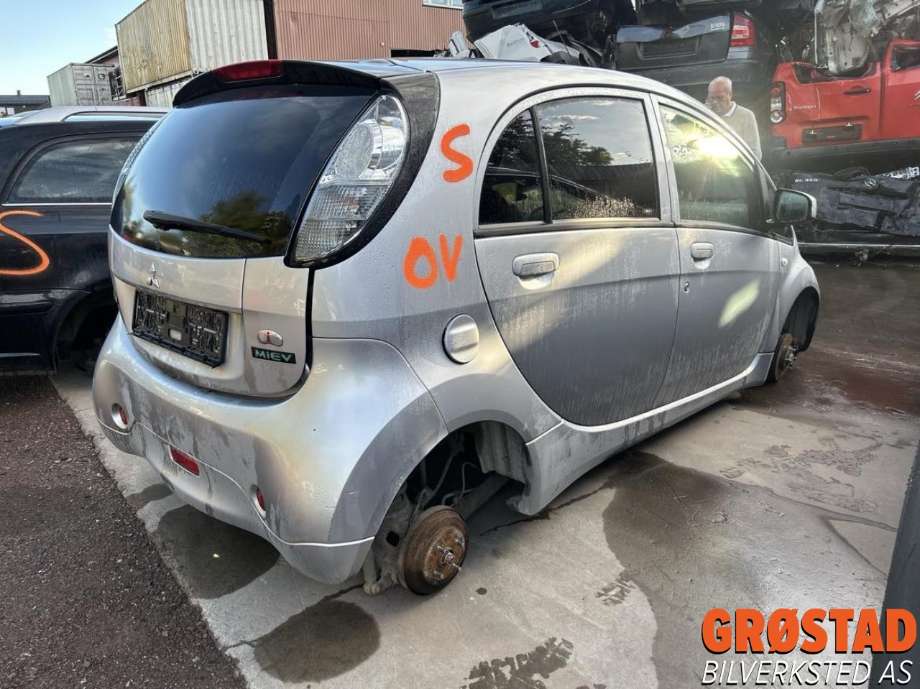 Mitsubishi i-MiEV 2010-->> , Motorkode: Y51, Girkassekode: 