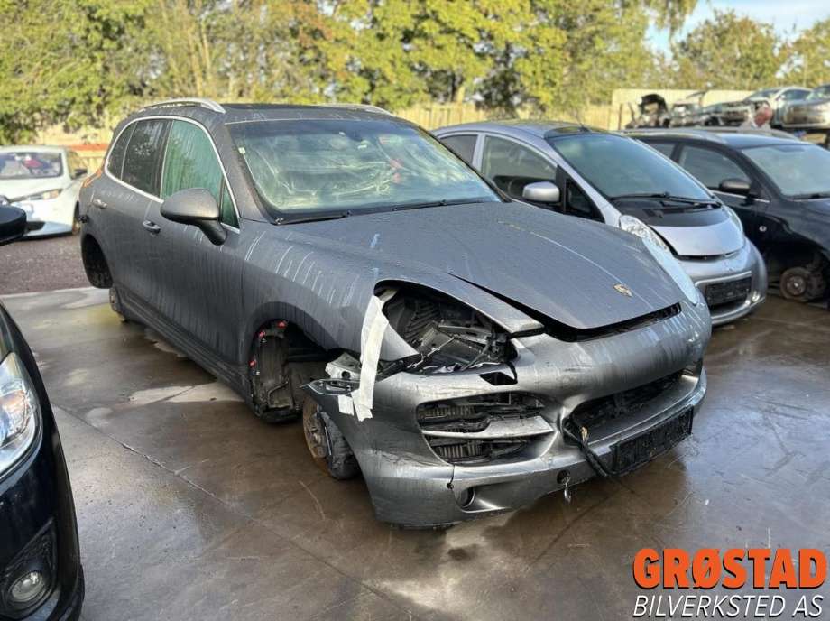Porsche Cayenne 2010-2017 (92A) (92A), Motorkode: CRCB, Girkassekode: A5904